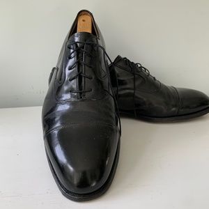 Johnston and Murphy Limited Oxford Shoes